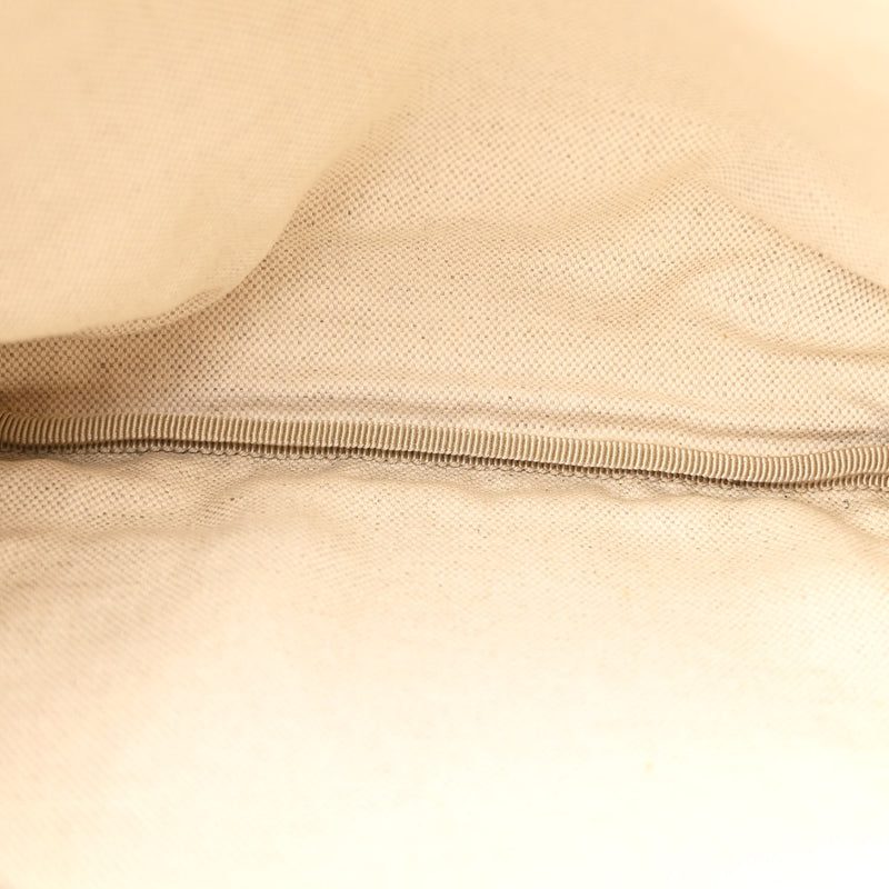 Gucci Grained Calfskin Logo Belt Bag