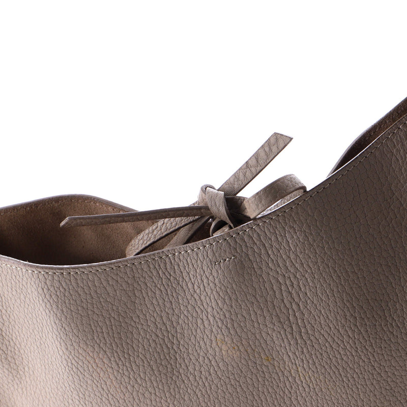 Trotteur Pocket Hobo Grainy Leather