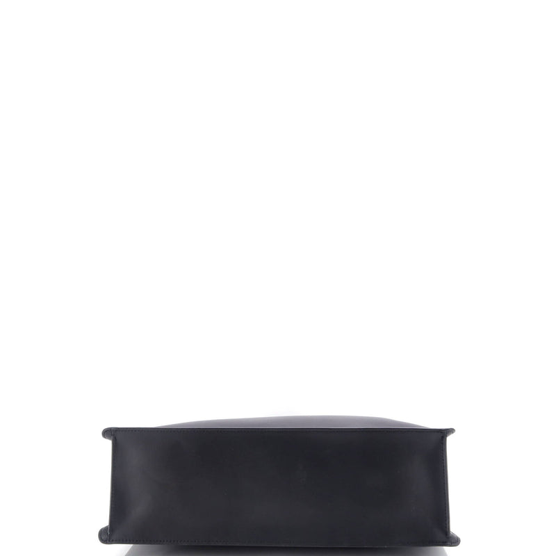 Vltn Rockstud Shopping Tote Printed