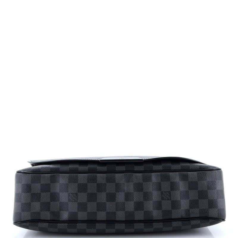 Daniel Messenger Bag Damier Graphite Gm