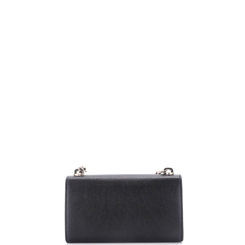 Essential Wallet On Zipper Chain Leather