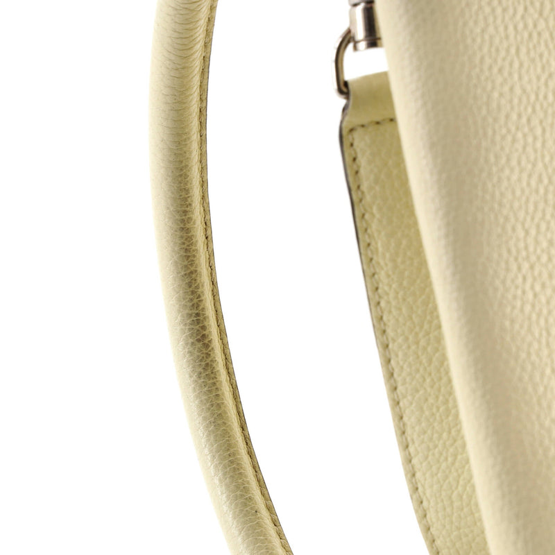 Trapeze Bag Leather Medium