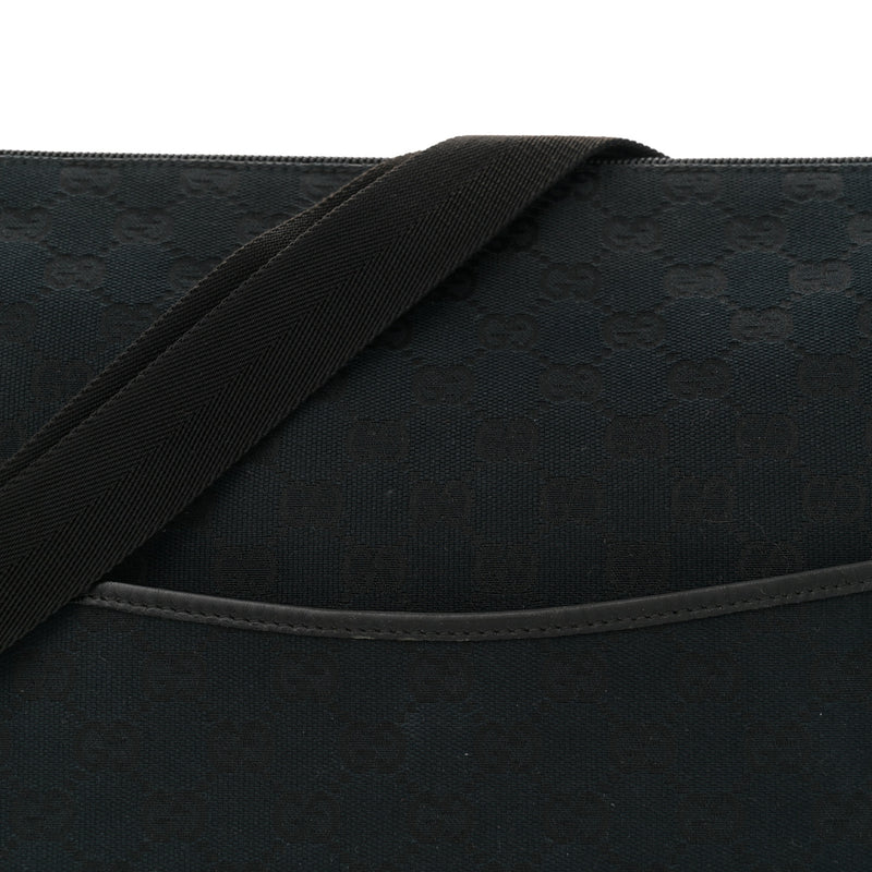 Gucci Calfskin Perforated Medium Flat