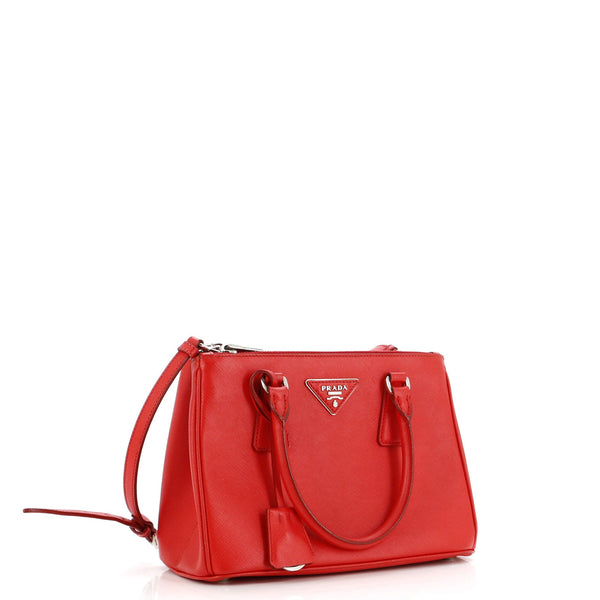 Galleria Double Zip Tote Saffiano