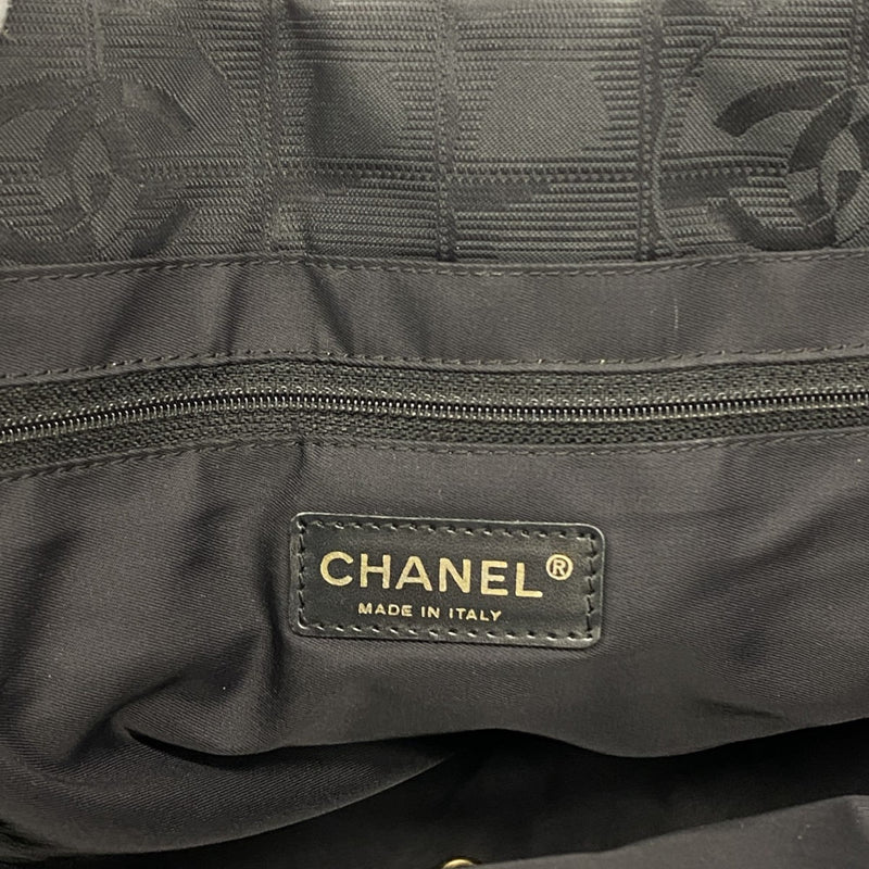 Travel Line Tote Nylon Medium
