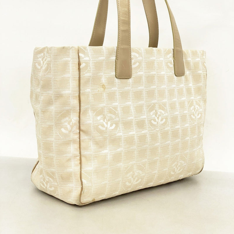 Travel Line Tote Nylon Medium