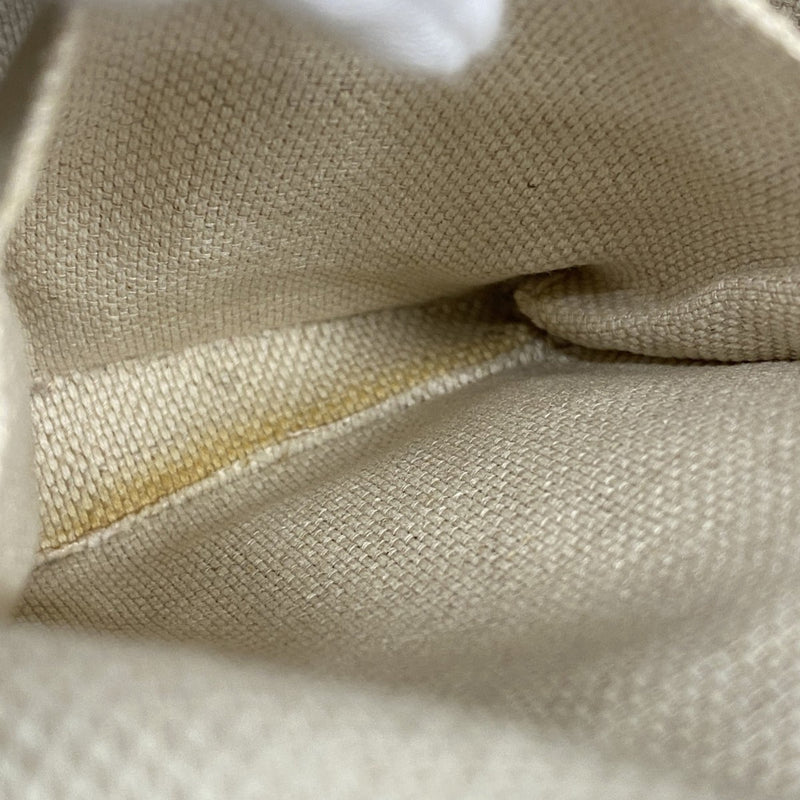 Soho Shoulder Bag Leather Medium