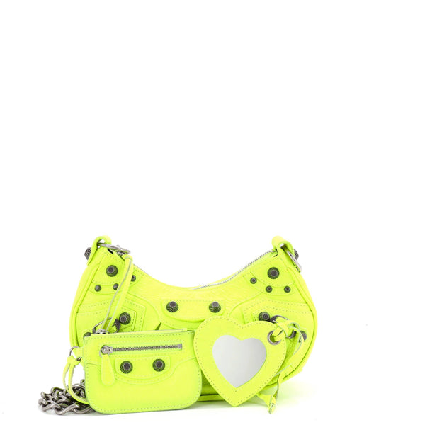 Le Cagole Giant Studs Chain Shoulder Bag