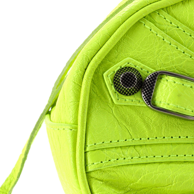 Le Cagole Giant Studs Chain Shoulder Bag