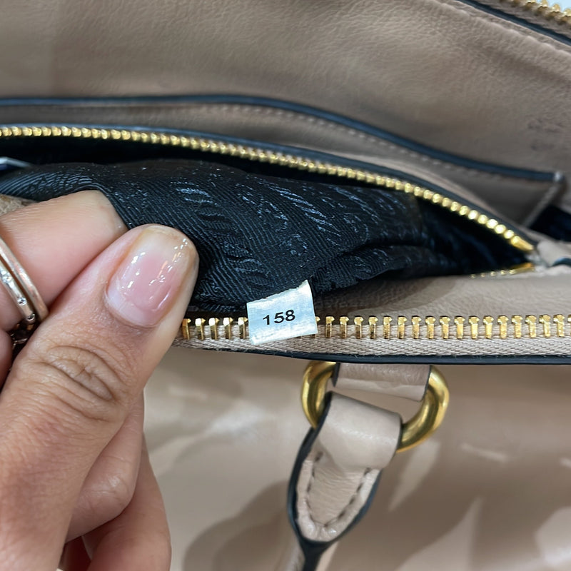 Embossed Logo Convertible Tote Glace