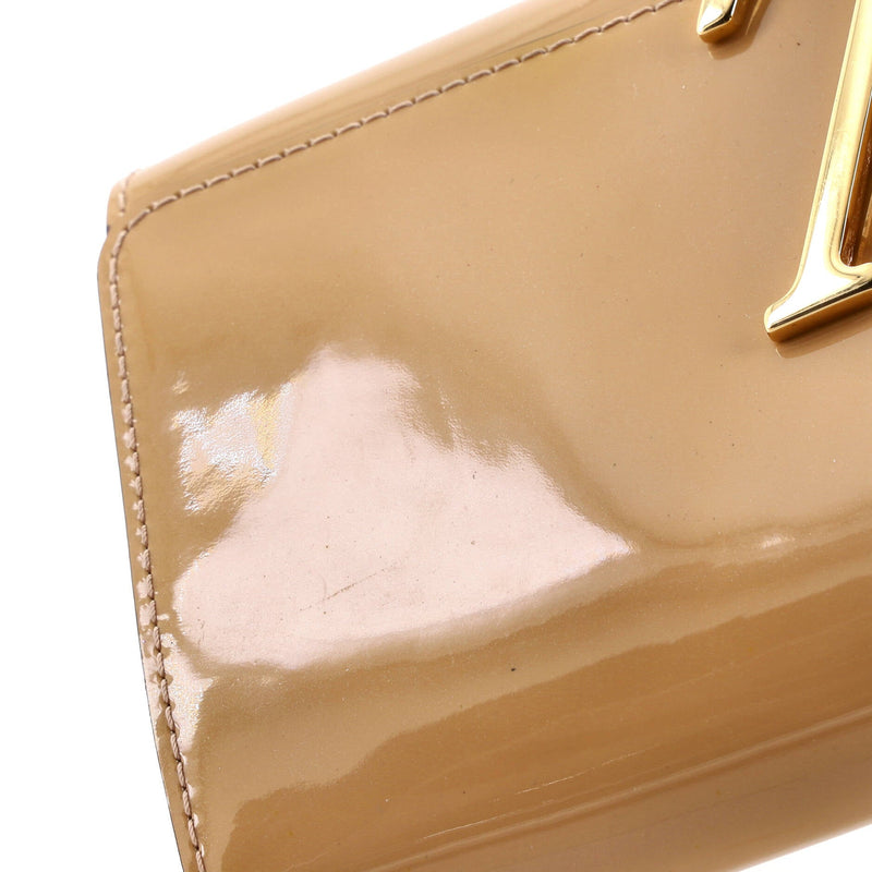 Louise Clutch Patent East West