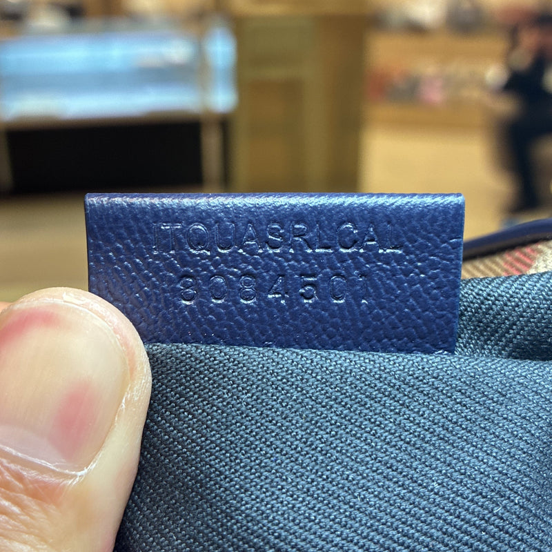 New Hampshire Shoulder Bag House Check