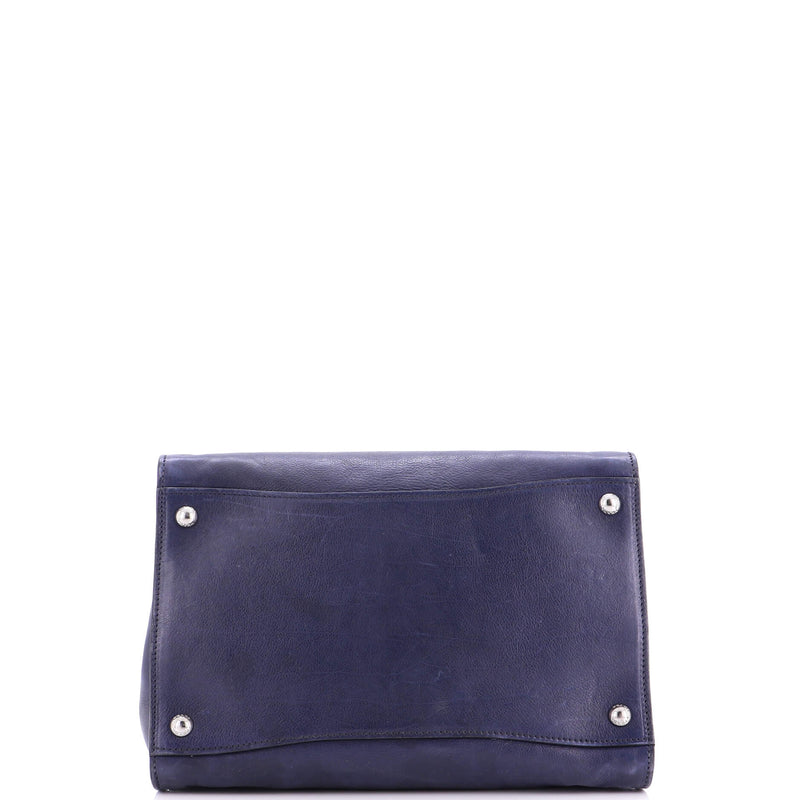 Twin Pocket Convertible Tote Leather