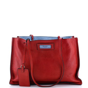 Etiquette Tote Glace Calf Medium