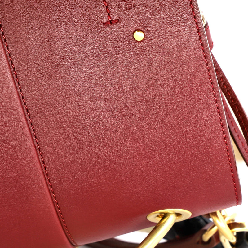 Roy Bucket Bag Leather Medium