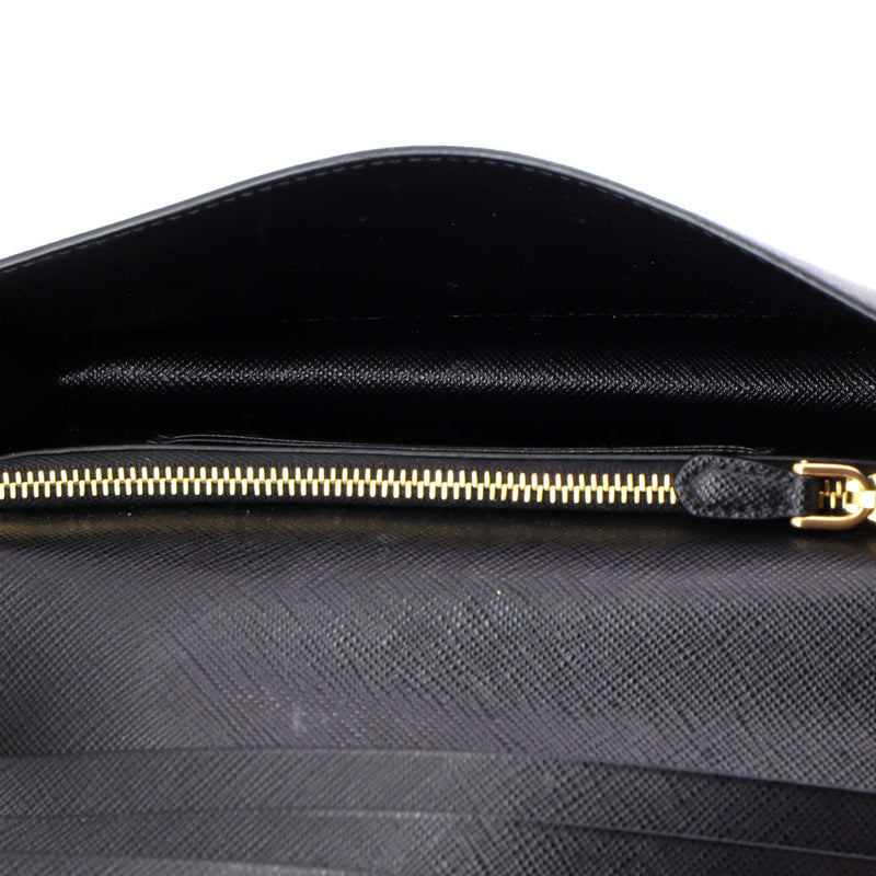 Wristlet Wallet On Chain Saffiano