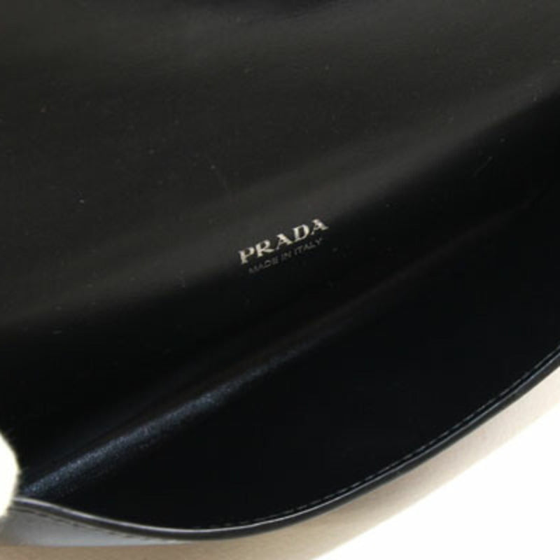 Triangle Logo Envelope Chain Crossbody