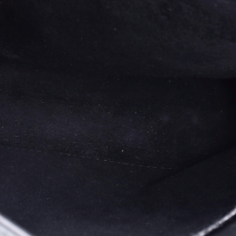 Rockstud Spike Chain Tote Quilted