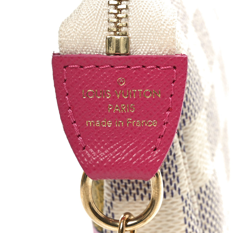 Damier Azur Christmas Animation