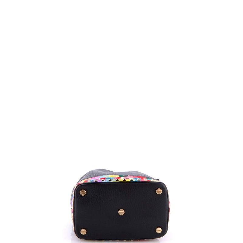 Geo Bucket Bag Leather With Embroidered