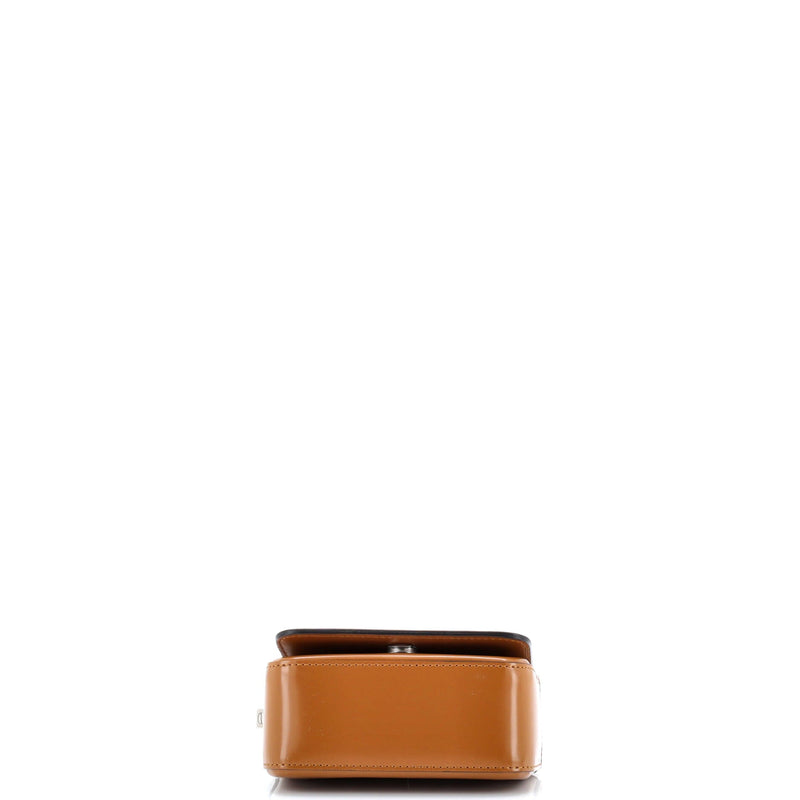 Ff Chain Clutch Bag Leather Nano