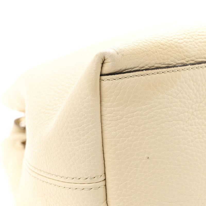 Pebbled Calfskin Medium Soho Chain