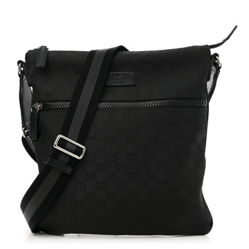 Nylon Medium Flat Messenger Bag Black