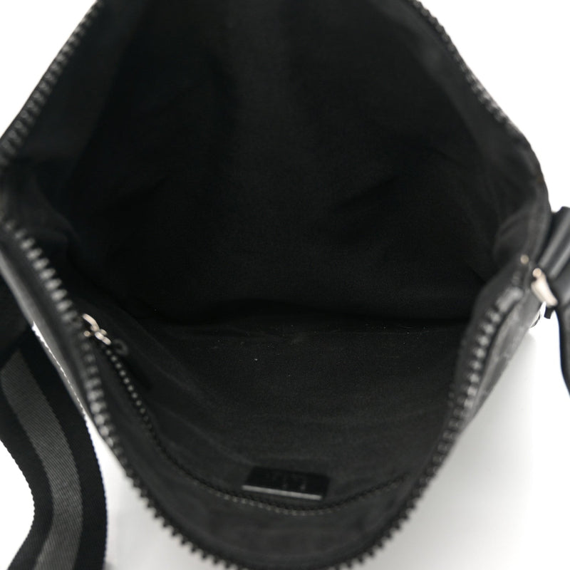 Nylon Medium Flat Messenger Bag Black