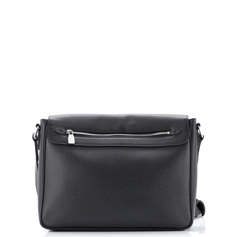 Roman Nm Handbag Taiga Leather Mm