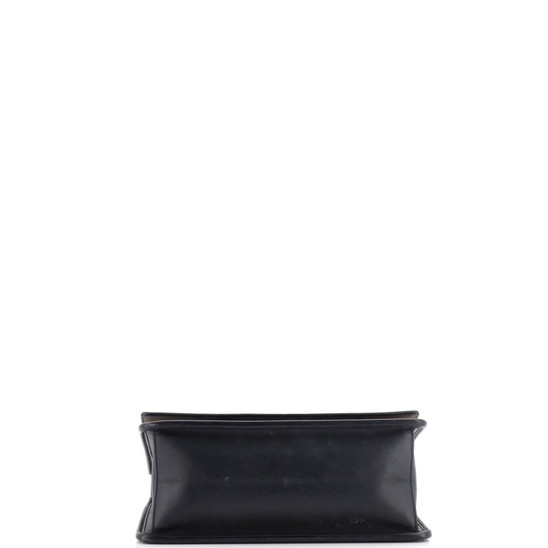 Kan I F Shoulder Bag Leather Medium