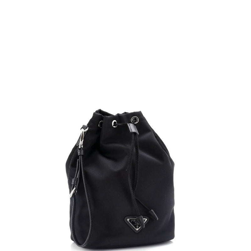 Drawstring Wristlet Bucket Bag Tessuto
