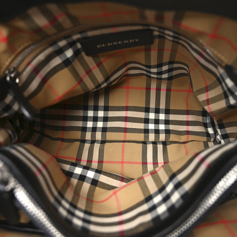 Derby Calfskin Medium Banner Tote Black