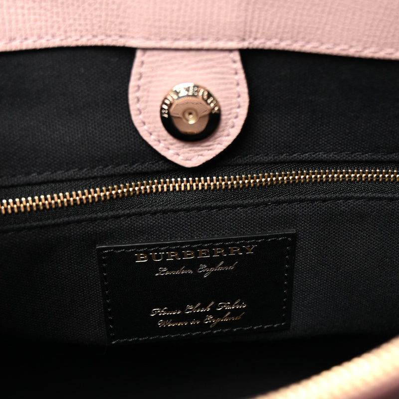 Derby Calfskin House Check Medium Banner