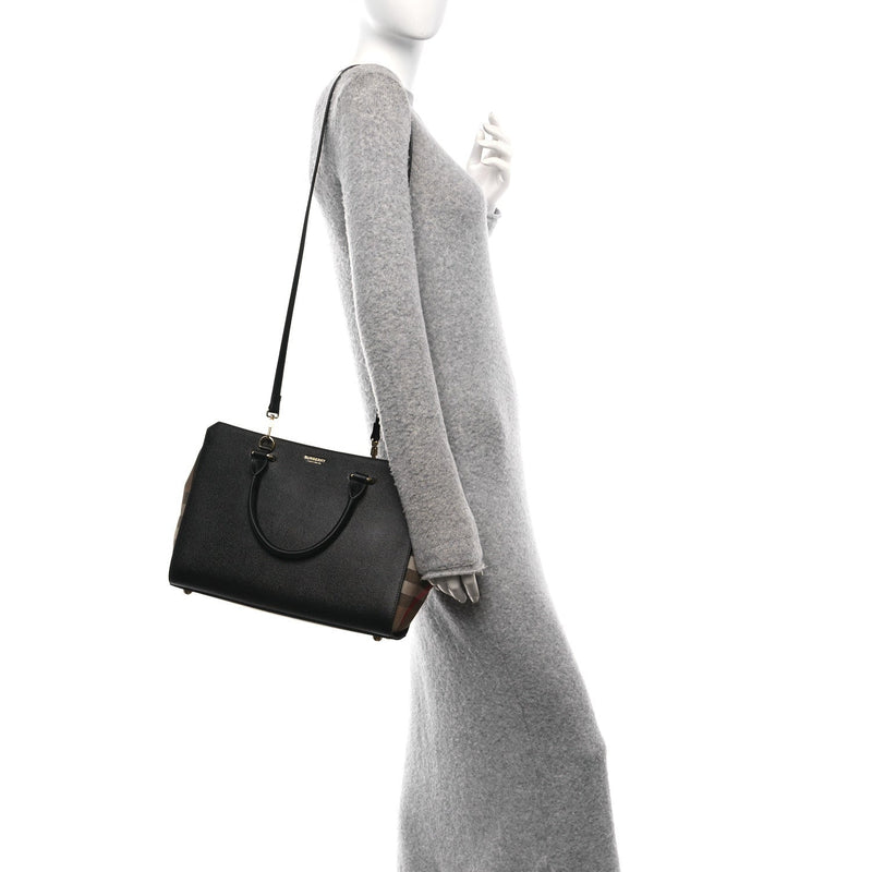 Derby Calfskin House Check Medium Banner