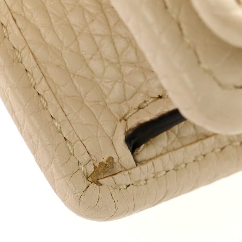 Pebbled Calfskin Soho Wallet On Chain