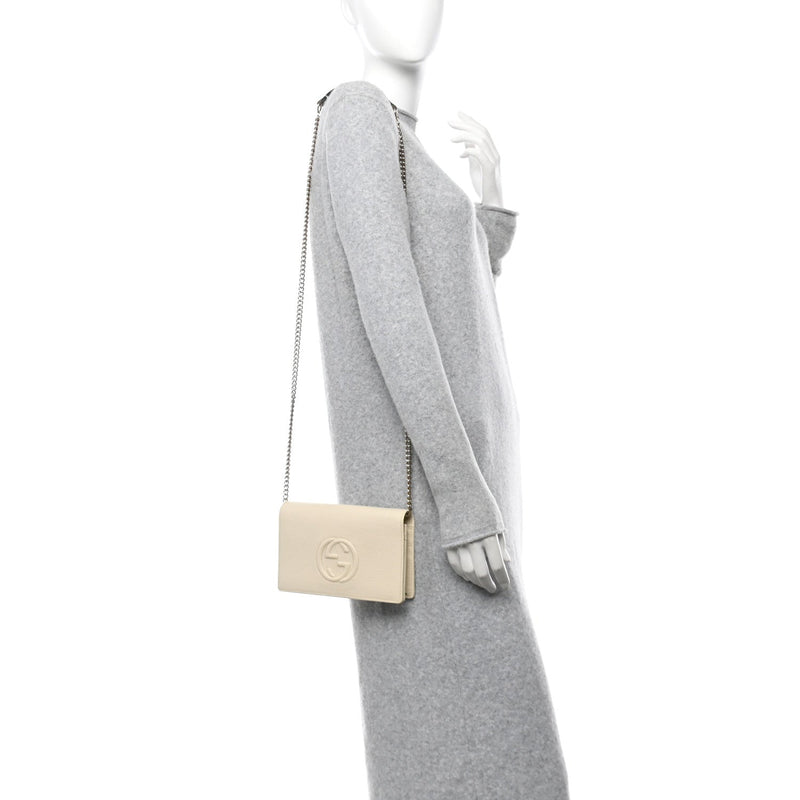 Pebbled Calfskin Soho Wallet On Chain