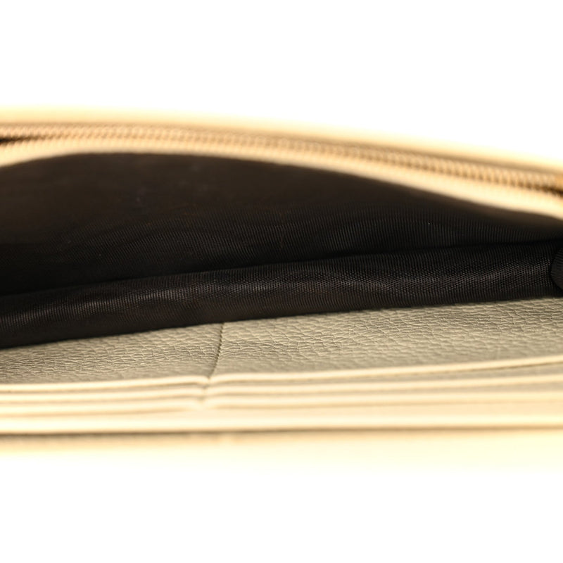 Pebbled Calfskin Soho Wallet On Chain