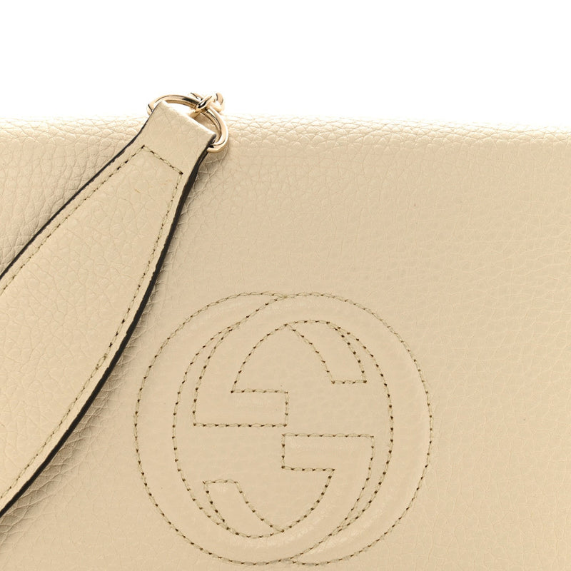 Pebbled Calfskin Soho Wallet On Chain