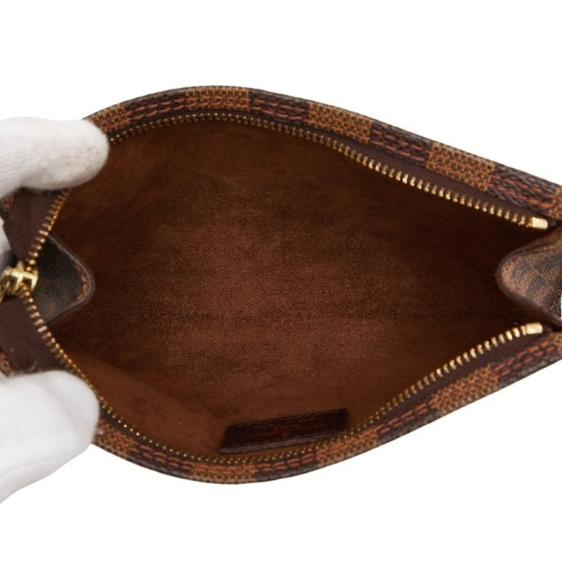 Navona Pochette Accessoires Damier