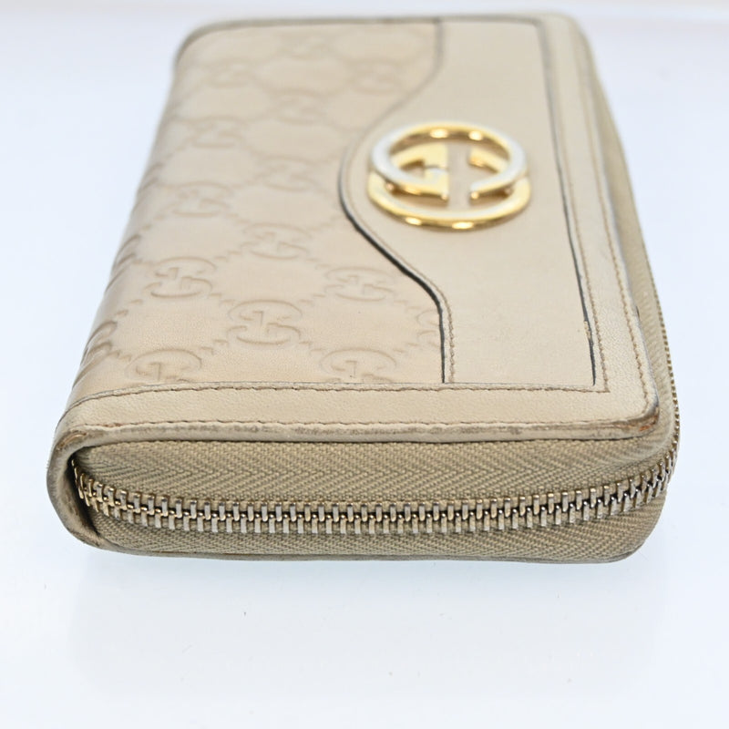 Gucci Gg Interlocking Leather Round