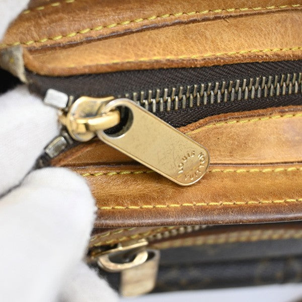 Louis Vuitton Hudson Gm Shoulder Bag