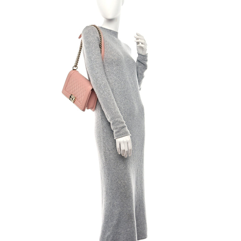 Caviar Quilted Medium Boy Flap Light