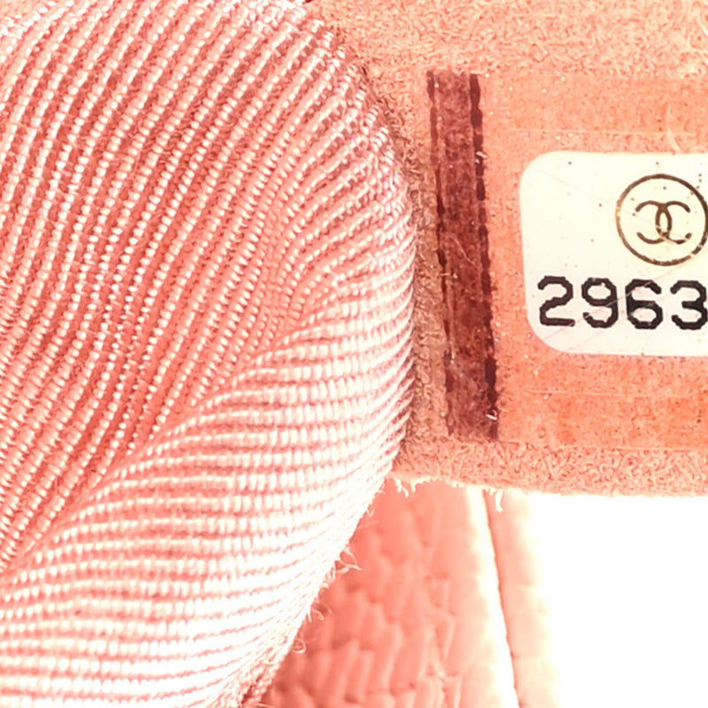 Caviar Quilted Medium Boy Flap Light