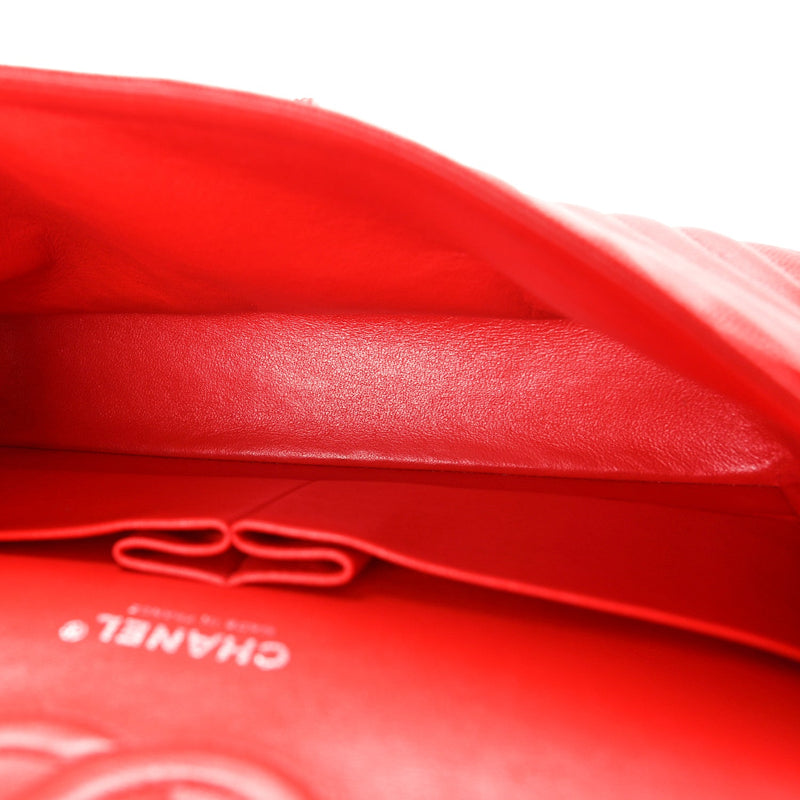 Caviar Chevron Quilted Medium Double