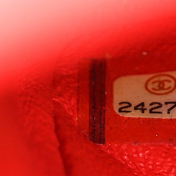 Caviar Chevron Quilted Medium Double