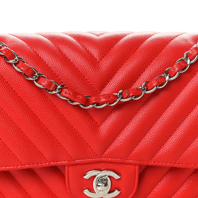 Caviar Chevron Quilted Medium Double