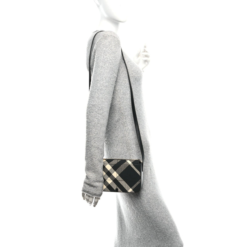 Jacquard Check Snip Bag Black