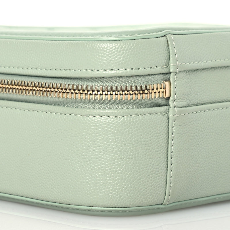 Caviar Quilted Medium Cc Filigree Vanity