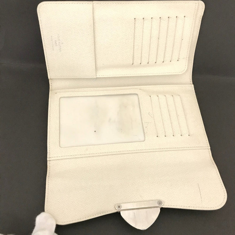 Ega Louis Vuitton Epi Portefeiulle