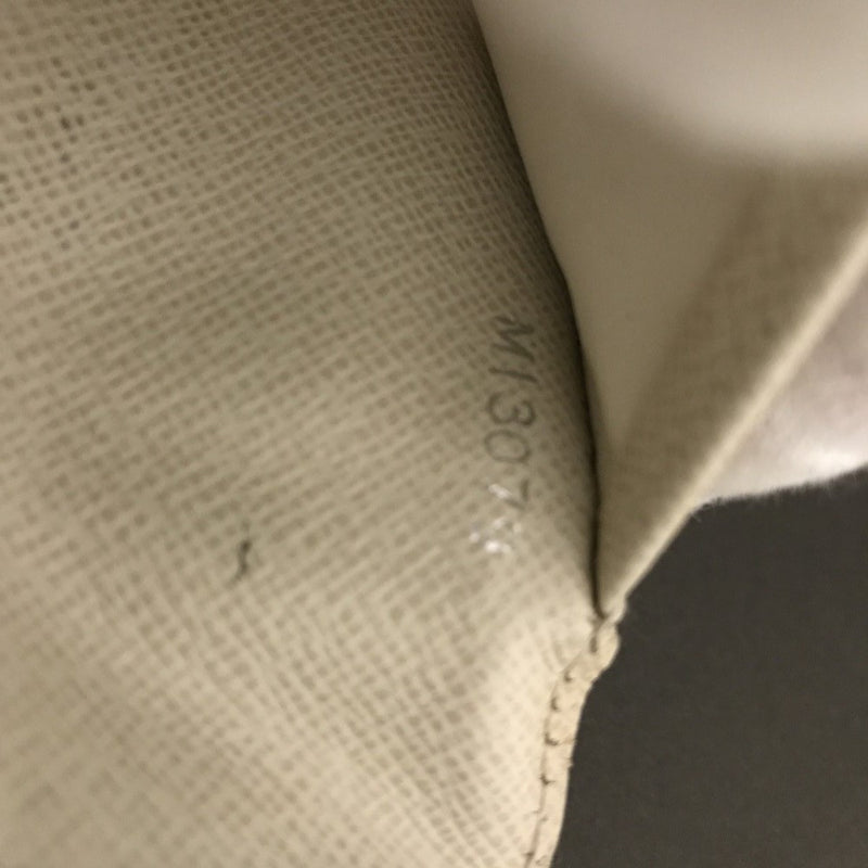 Ega Louis Vuitton Epi Portefeiulle